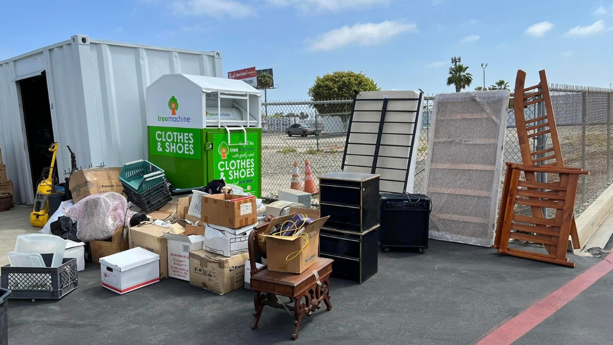 Commercial Junk removal